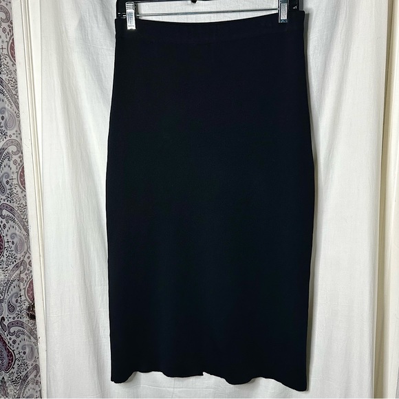 NWT ZARA Stretchy Pull On Black Bodycon Midi Pencil Skirt | Size Medium - Picture 8 of 16
